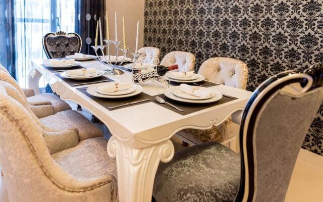 Love Travel B&B