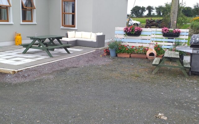 Murphy's Irish Farmhouse Near Ballybunion