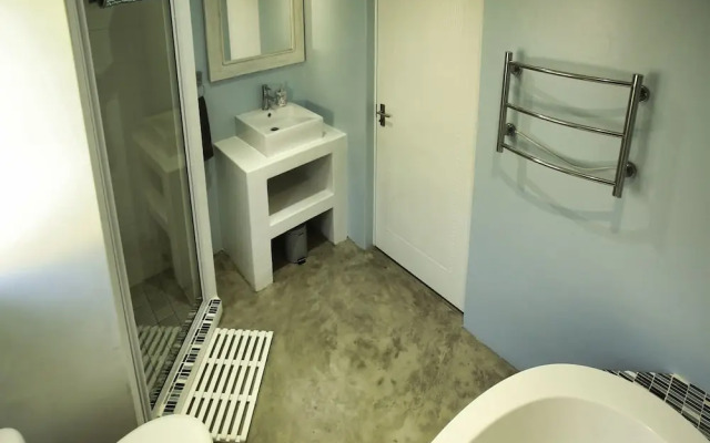 Sandy Feet Langebaan 8-sleeper