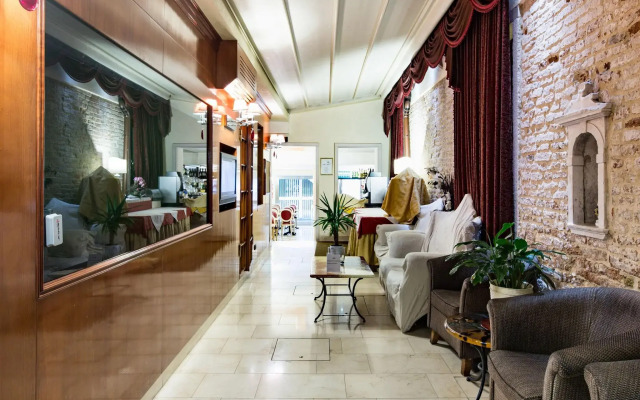 Hotel Alcyone
