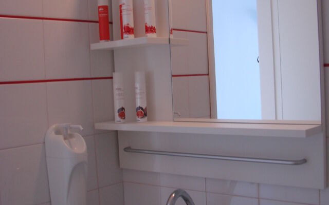 Evi Evan Hotel