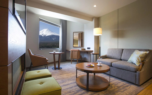 Highland Resort Hotel & Spa