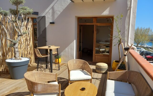 Intense Boutik Hôtel