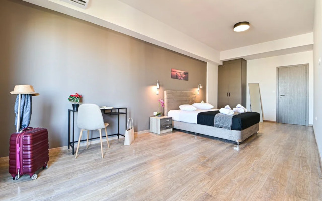 Thisean Modern Suites by Athens Stay