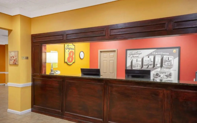 Super 8 - Harrison OH