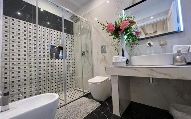 GianLuis Luxury Suites