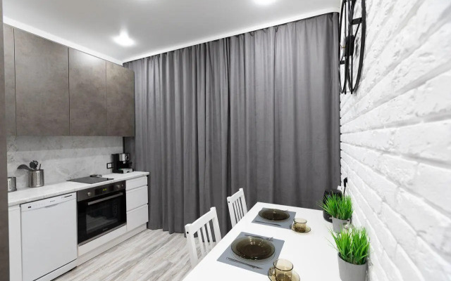 Апартаменты на улице Бредова