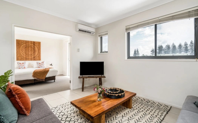 Отель The Sebel Byron Bay