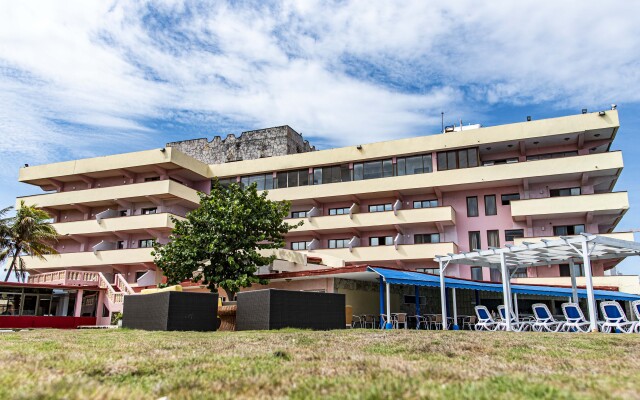 Hotel Cubanacan Chateau Miramar