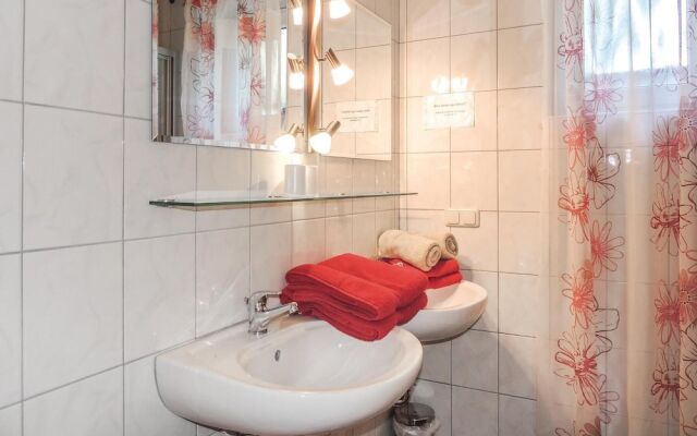 Beautiful Apartment in Kleinarl With 3 Bedrooms and Wifi