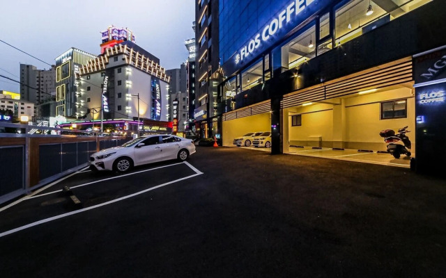 Busan Haeundae Flos Hotel