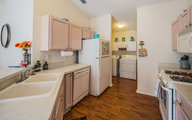 Hastings Lane 2681 by White Pelican VR