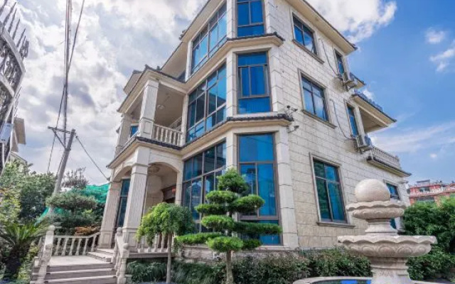 Orange Villa Dream Vacation Villa · Taihu Longemont Paradise Branch — 2-star hotel in Huzhou