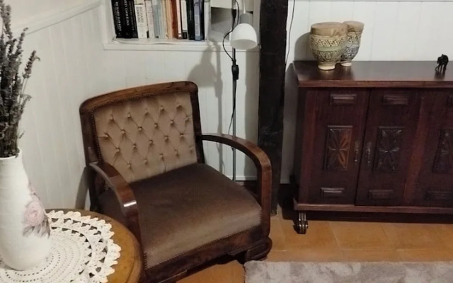 2bed Traditional Apt - Private Balcony - Fuenmayor