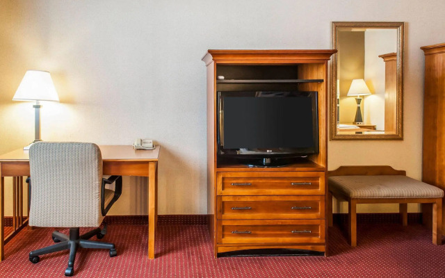 Comfort Inn & Suites I-25 Near Spaceport America