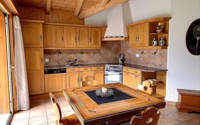 Very Nice 3.5 Rooms at 500m From the Cableway