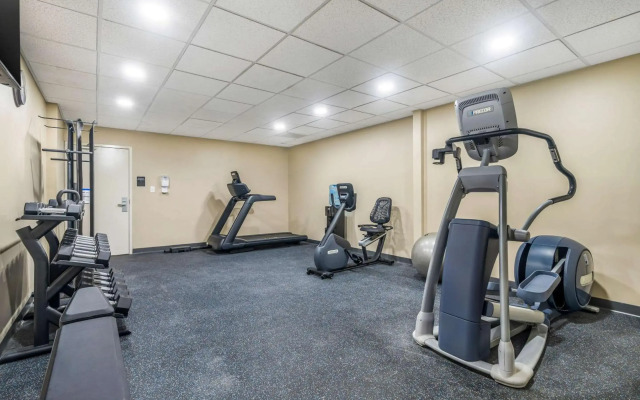 Sleep Inn & Suites