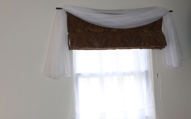 Sleep For Less Motel