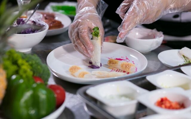 Lapinta Luxury Cruises