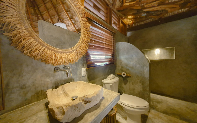 Cabañas Playa Condesa Tulum