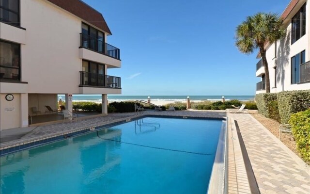 Waters Edge 205S 1 Bedroom Condo