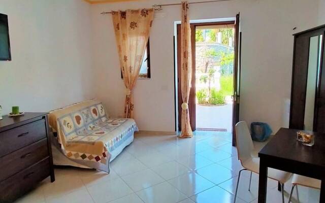 Amalfi Coast Countryside With Jacuzzi and Garden