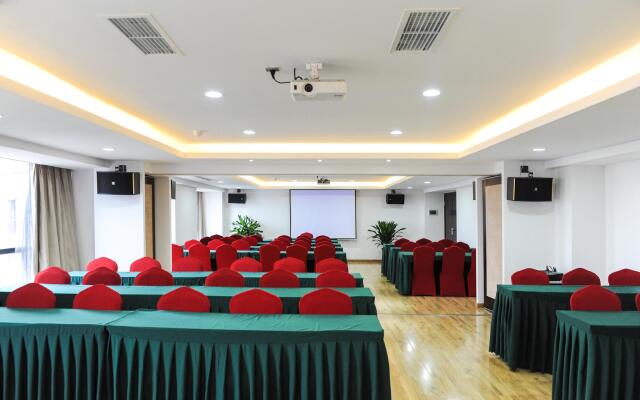 Elan Inn Chengdu Jintang Wanda Plaza