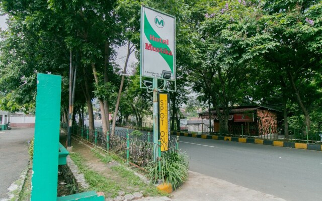 Hotel Mustika Widyasari by OYO Rooms
