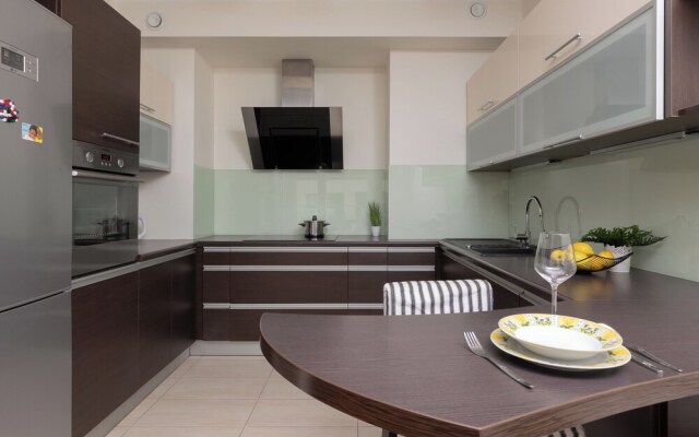 Apartment With 3 Rooms Bemowo by Renters