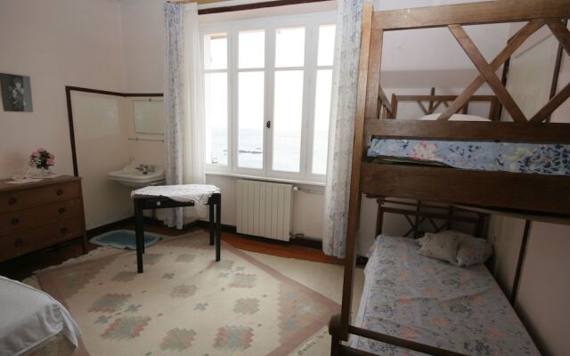 Impressive Villa With Sea View in Clohars-carnoët