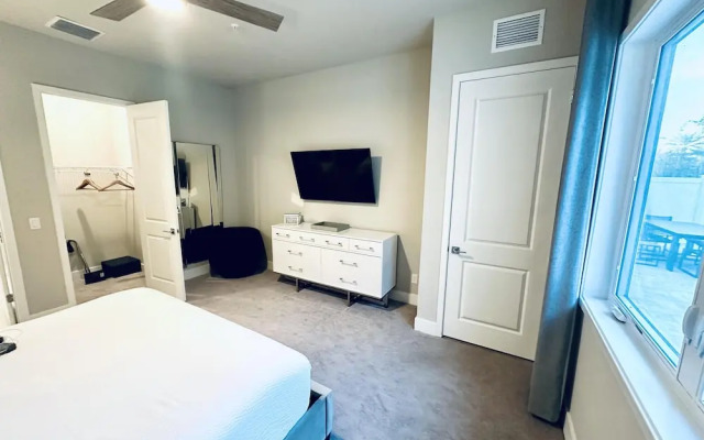 Beautiful Condo at Reunion