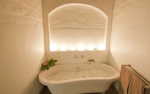  Ubizane Wildlife Reserve Safari Lodge & Tree Lodge