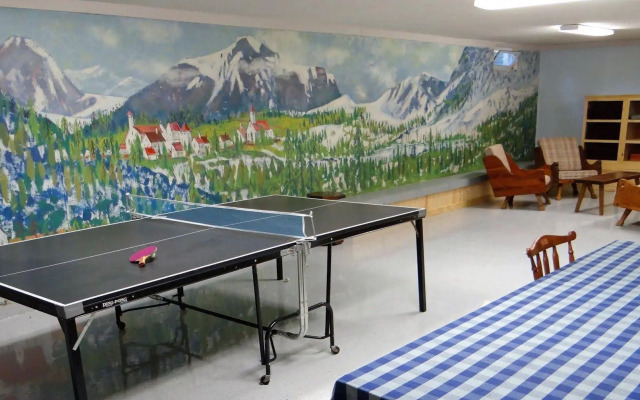 Blue Gentian Lodge at Magic Mountain