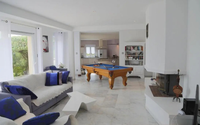 Elegante villa de 180m3 avec la superbe vue