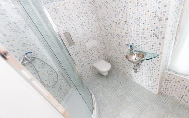 Romantic studio with jacuzzi