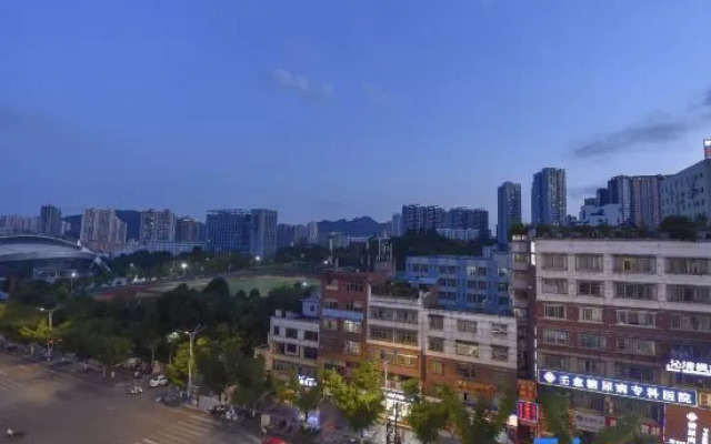 Bijie Waterside Hotel