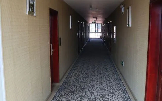 Yingjiang Guanghe Hotel – Hotel Rooms – Dehong