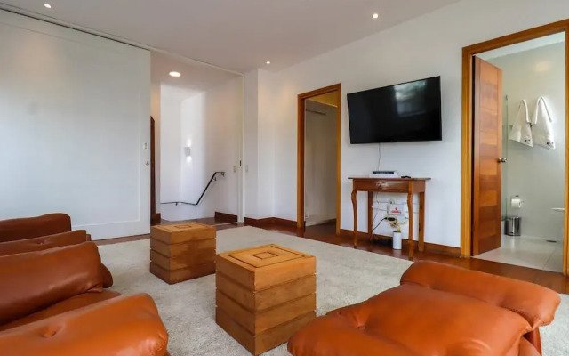 w Radiant 2BR w Modern Terrace in Miraflores
