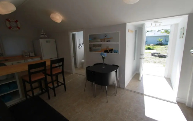 Plovers Cove Cottage