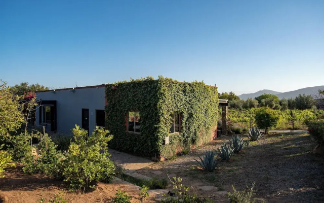 Atika Retreat