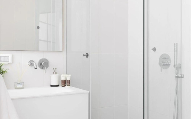 Levontin 5 apartment - by SeaN'rent