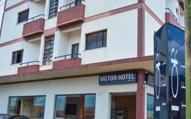 Victor Hotel
