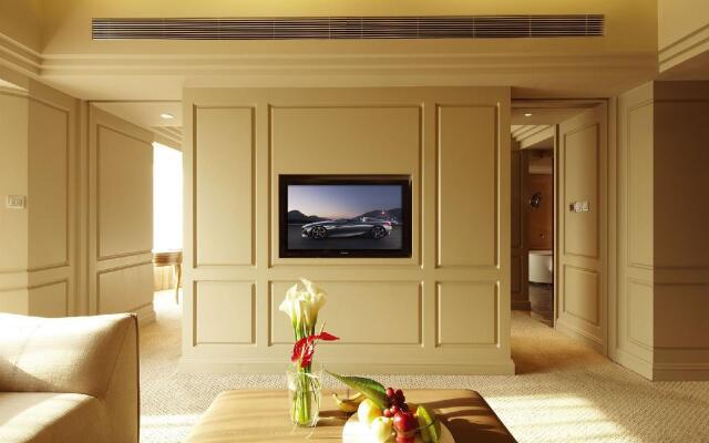 Elegant Hotel Shanghai Bund