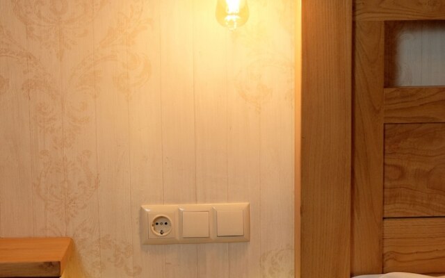 ул. Бахтриони, 2