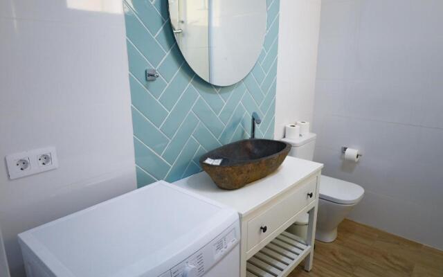 Cosy Sea View Studio FREE WIFI