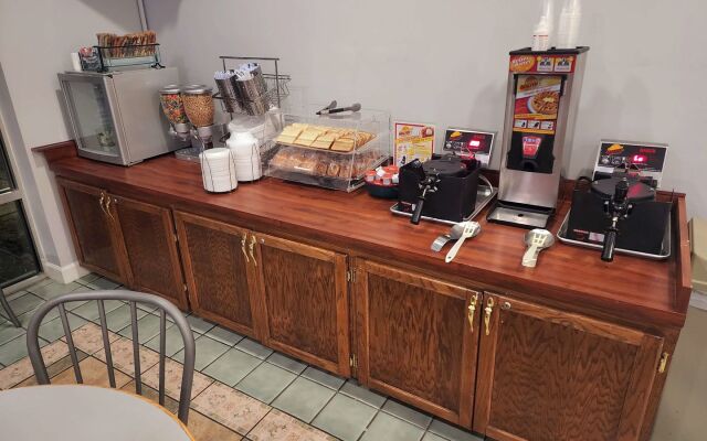 Americas Best Value Inn & Suites Foley Gulf Shores