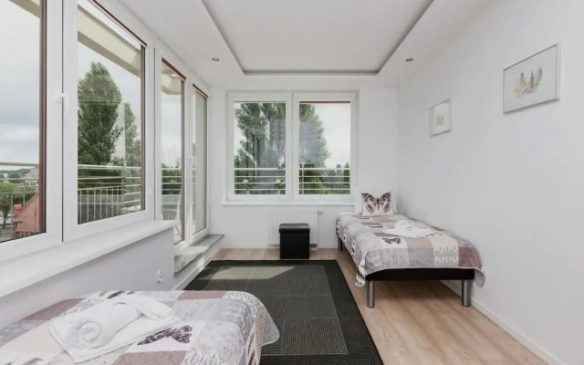 Riverside Apartments by Renters