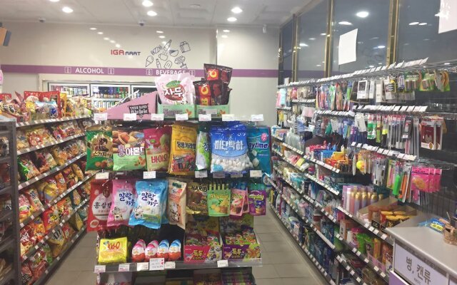 PyeongTaek Port Co'op Stay