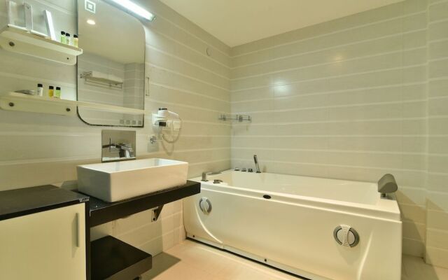 Edition O 30028 Golf View