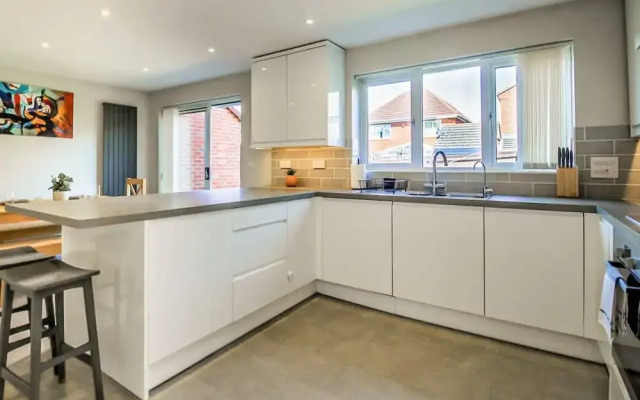 Host Stay Wiltshire Way